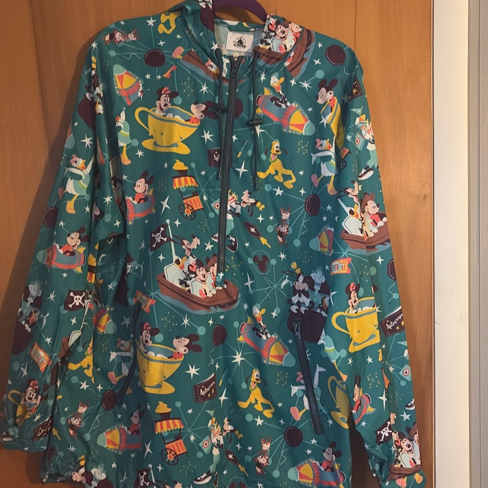 Hoodie Rain jacket from Disney with zipper pocket in back and front